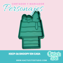 Snoopy en casa Cortador | Kactucito Studio